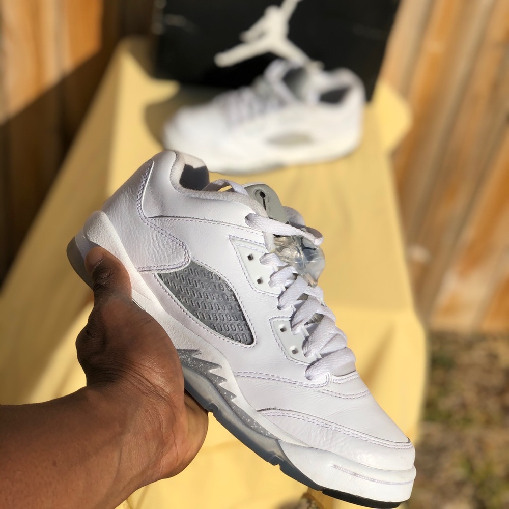 Jordan 5 retro wolf grey
